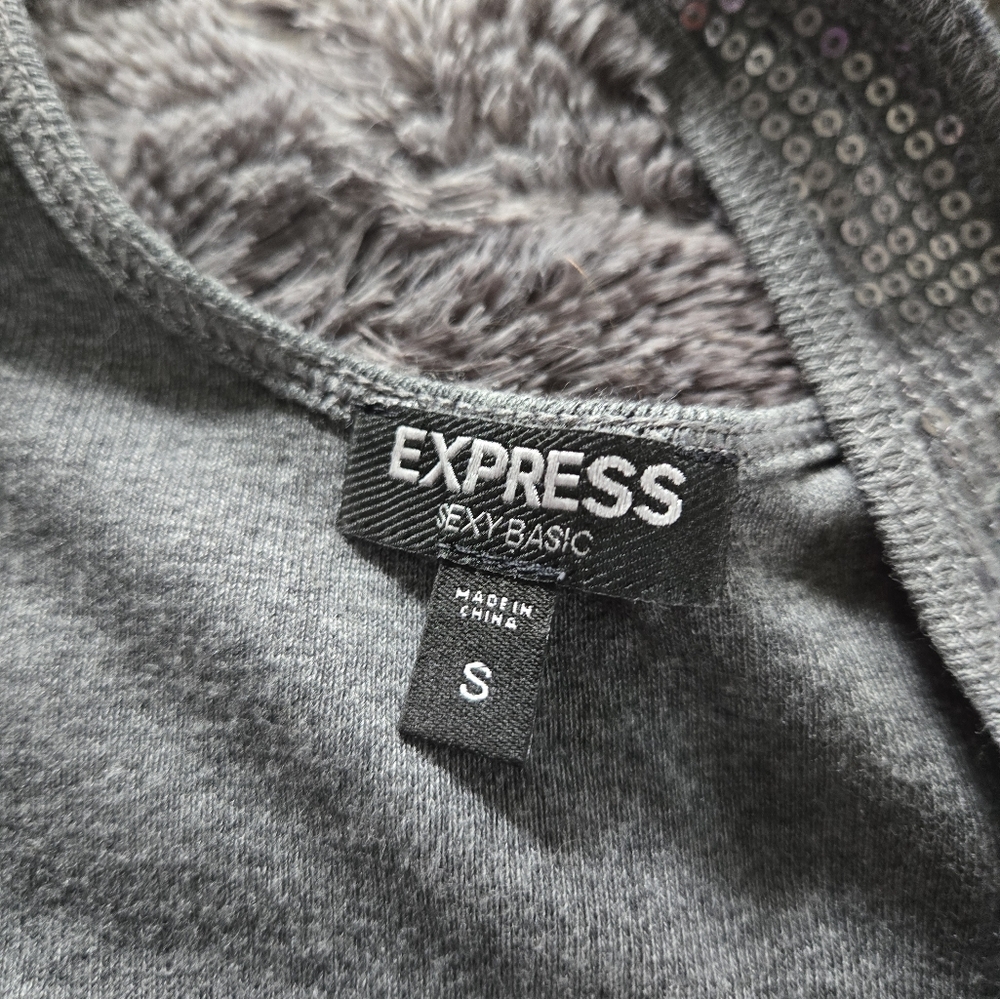 Sequence Tank - image 2